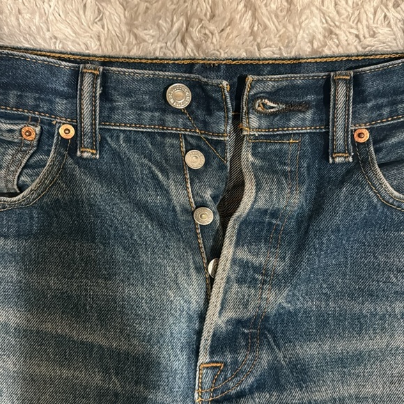 Men’s Levi’s 501 | 32 x 31 - Picture 5 of 6